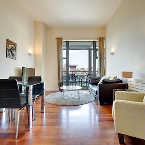  Apartment Week2week Spacious 1br