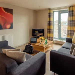  Apartment Premier